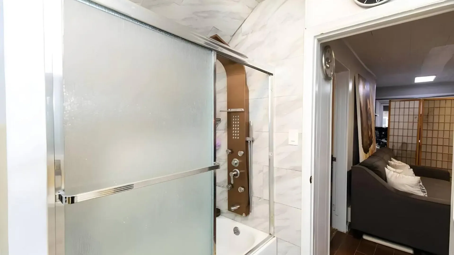 Skyline 3 Bedroom 20Mins To T-Square #3 West New York 0*,  United States